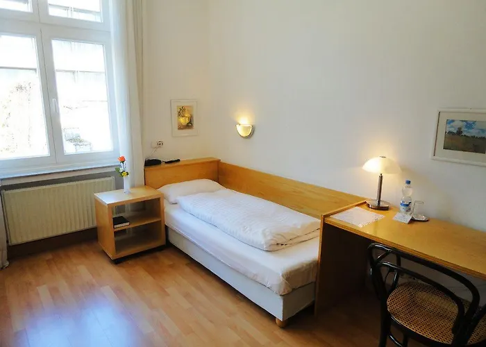 Hotel Moon Dusseldorf