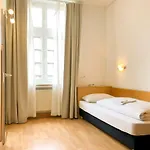 Hotell Moon Düsseldorf