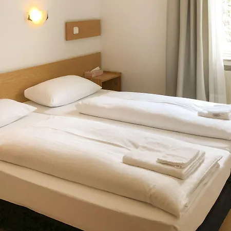 Moon Hotell Düsseldorf