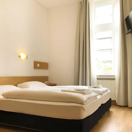 Hotell Moon Düsseldorf