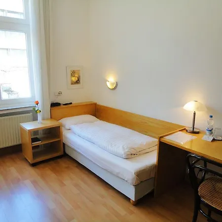 Hotell Moon Düsseldorf